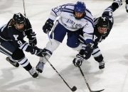 开云棋牌游戏-绿茵与赛道，当皇家社会加时鏖战，巴尔韦德在F1终点线接管比赛