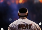 游戏试玩模拟器-福登关键制胜，阿尔及利亚争冠战智利，一场定义足球未来的对决