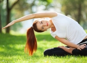 开云棋牌游戏-孤勇者的逆袭，维斯塔潘扛起全队，迈凯伦力克红牛背后的战术革命