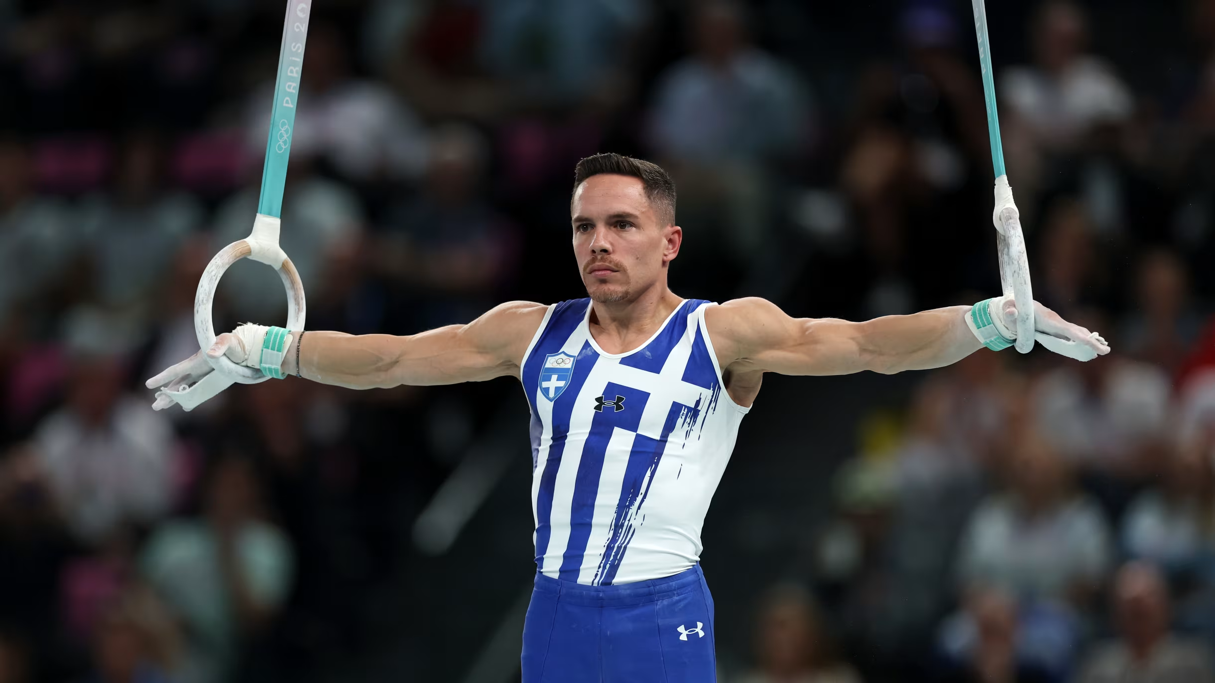 体操项目冠军夺得金牌，领先优势明显