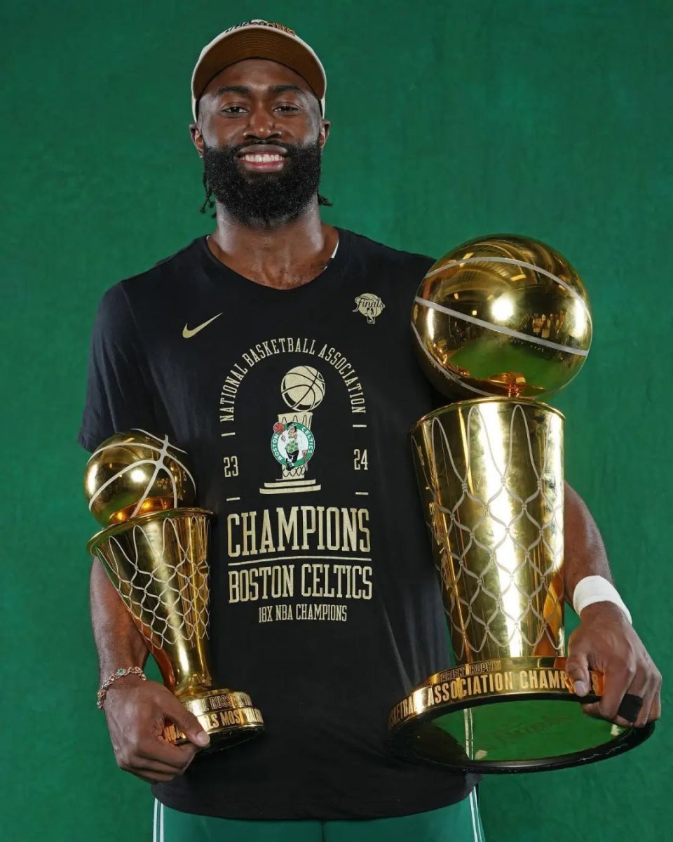 关于日本男篮强势76人，杰伦·布朗惊艳世界的信息