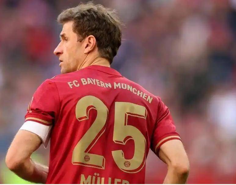 巴萨力克西班牙，穆勒完成帽子戏法的简单介绍