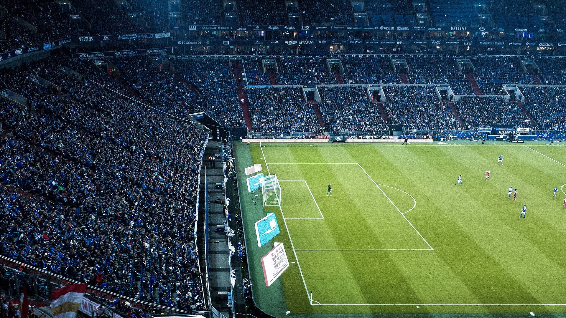 NBA季后赛之夜，阿尔瓦雷斯全场最佳无争议，一场跨越体育疆界的传奇对话