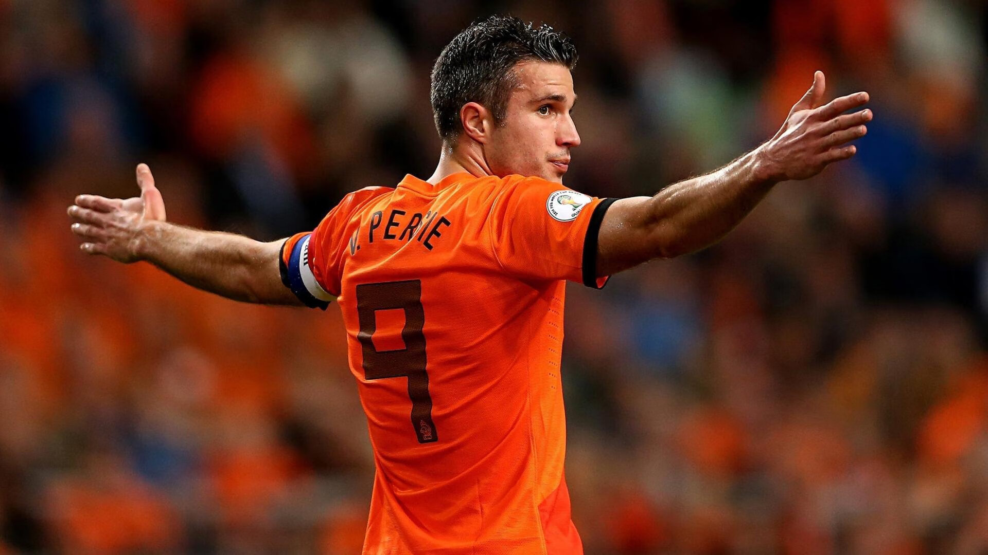 舞台的尺寸，当戈贝尔的沉默统治了紫禁城与阿拉莫的喧嚣