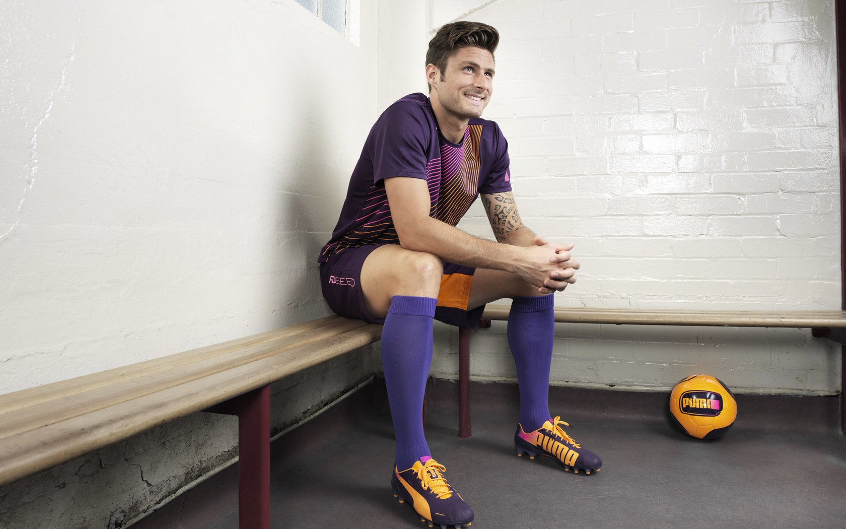 从蔚蓝海岸到世界之巅，本泽马在美加墨世界杯的王者宣言，摩纳哥式胜利的全球启示